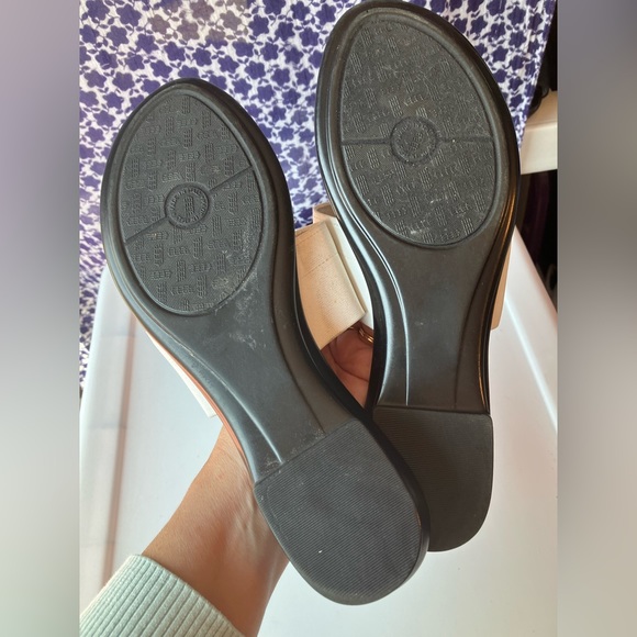 Italian Shoemakers elastic white band flats sandals slippers with gold details 9 - Picture 9 of 12